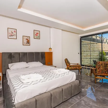 Miel Suites-1 Luxury With Private Pool Vilă
